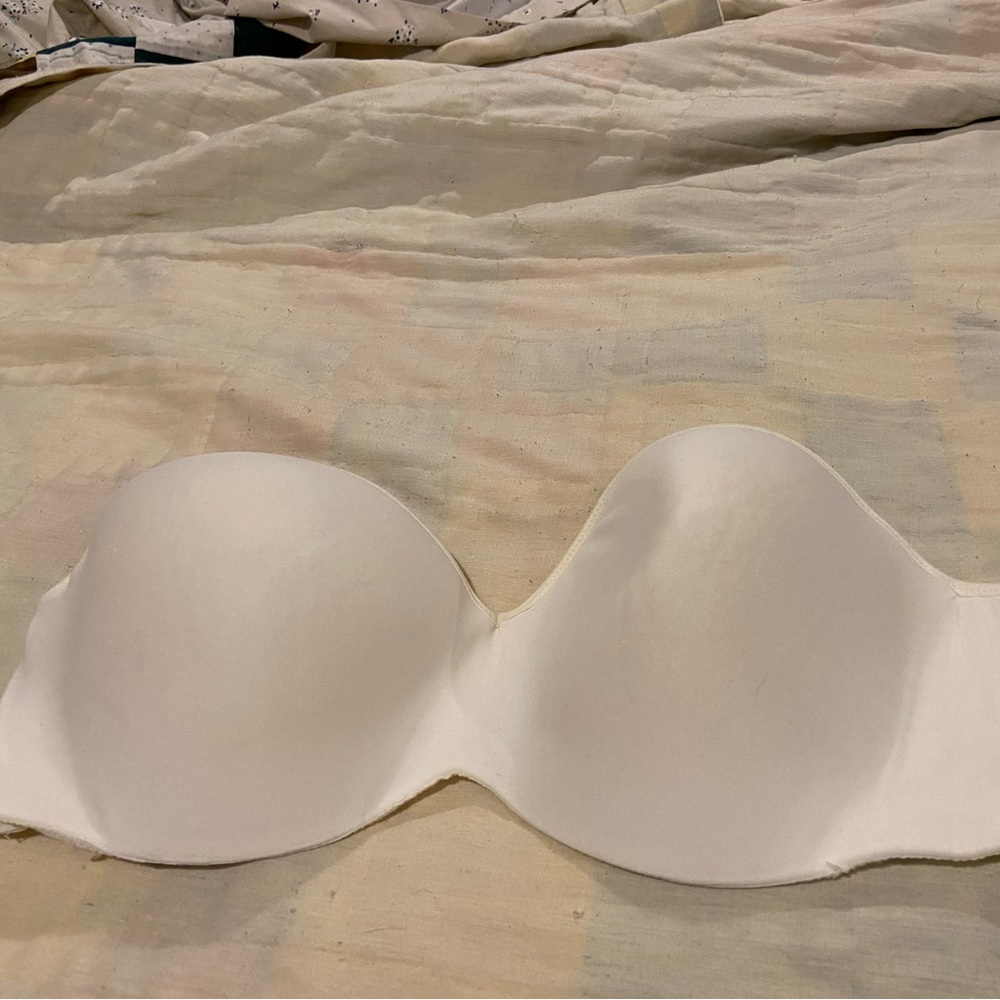 Strapless White Bra